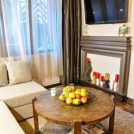 Apartment Karina Art One Bedroom